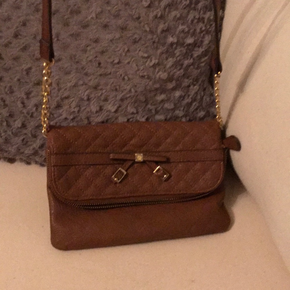 Jessica Simpson crossbody